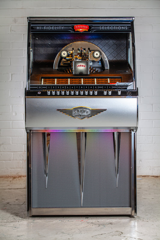 Rocket 45 Vinyl Jukebox Streamliner - Silver