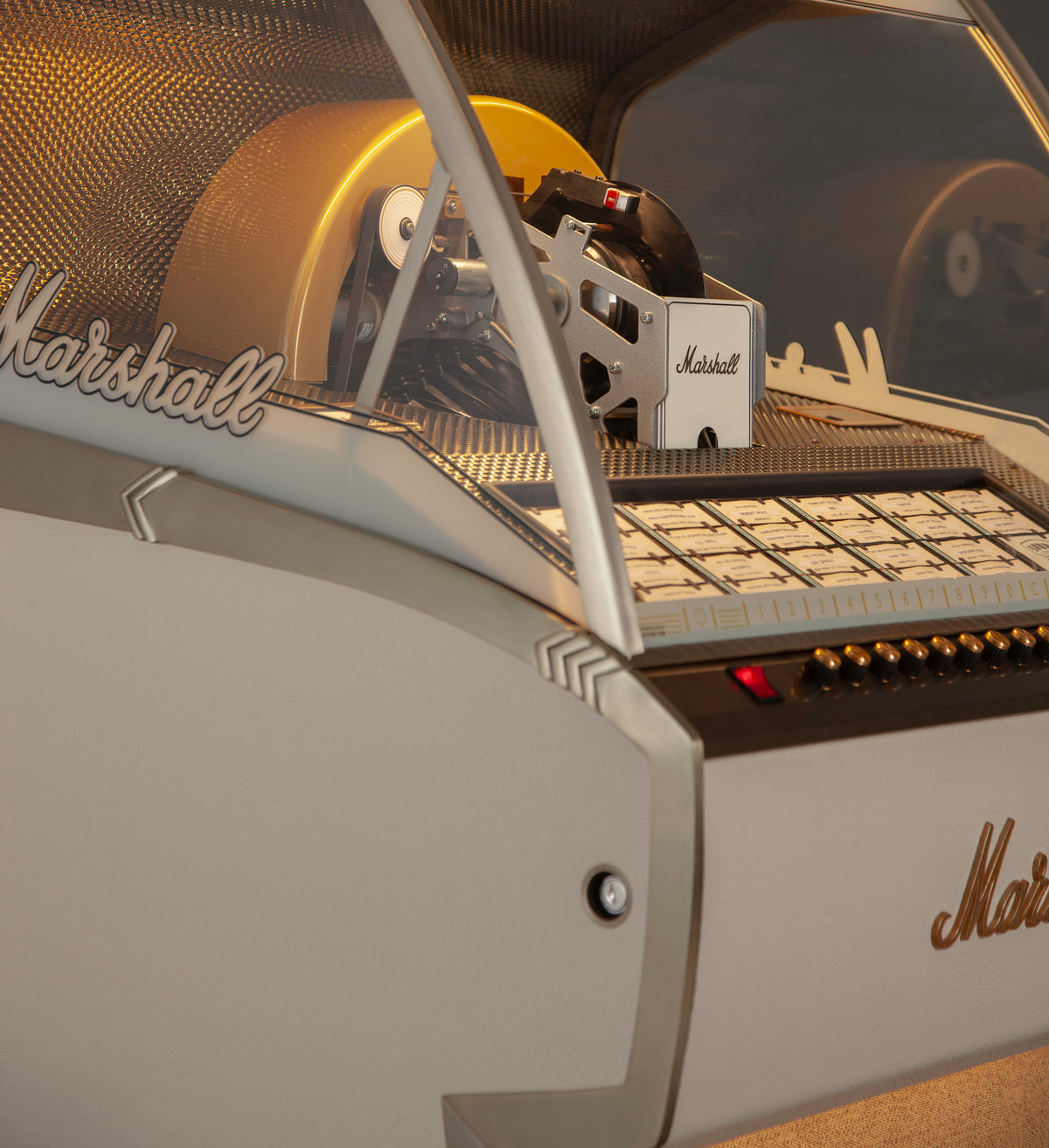 Marshall Rocket 45 Vinyl Jukebox - Cream